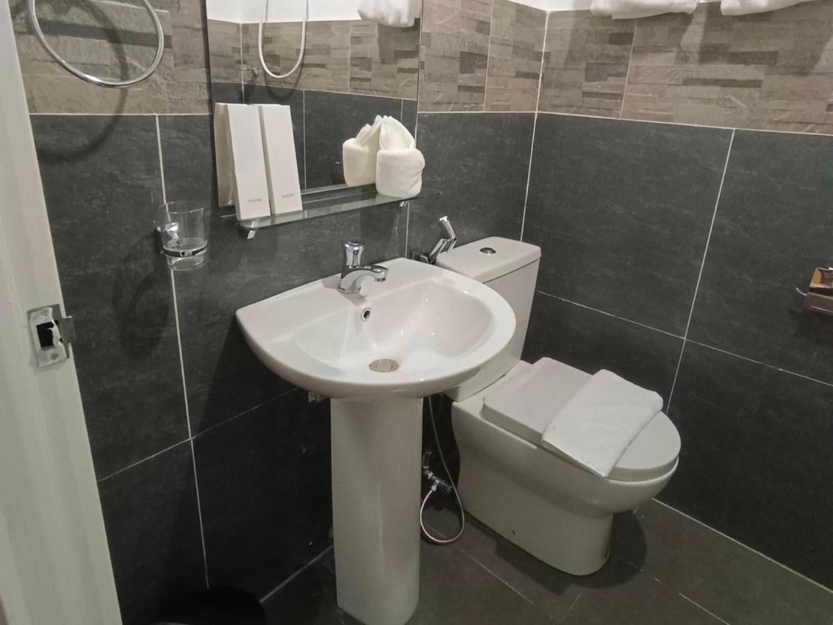 Happy Daze Hotel Tagum Ngoại thất bức ảnh